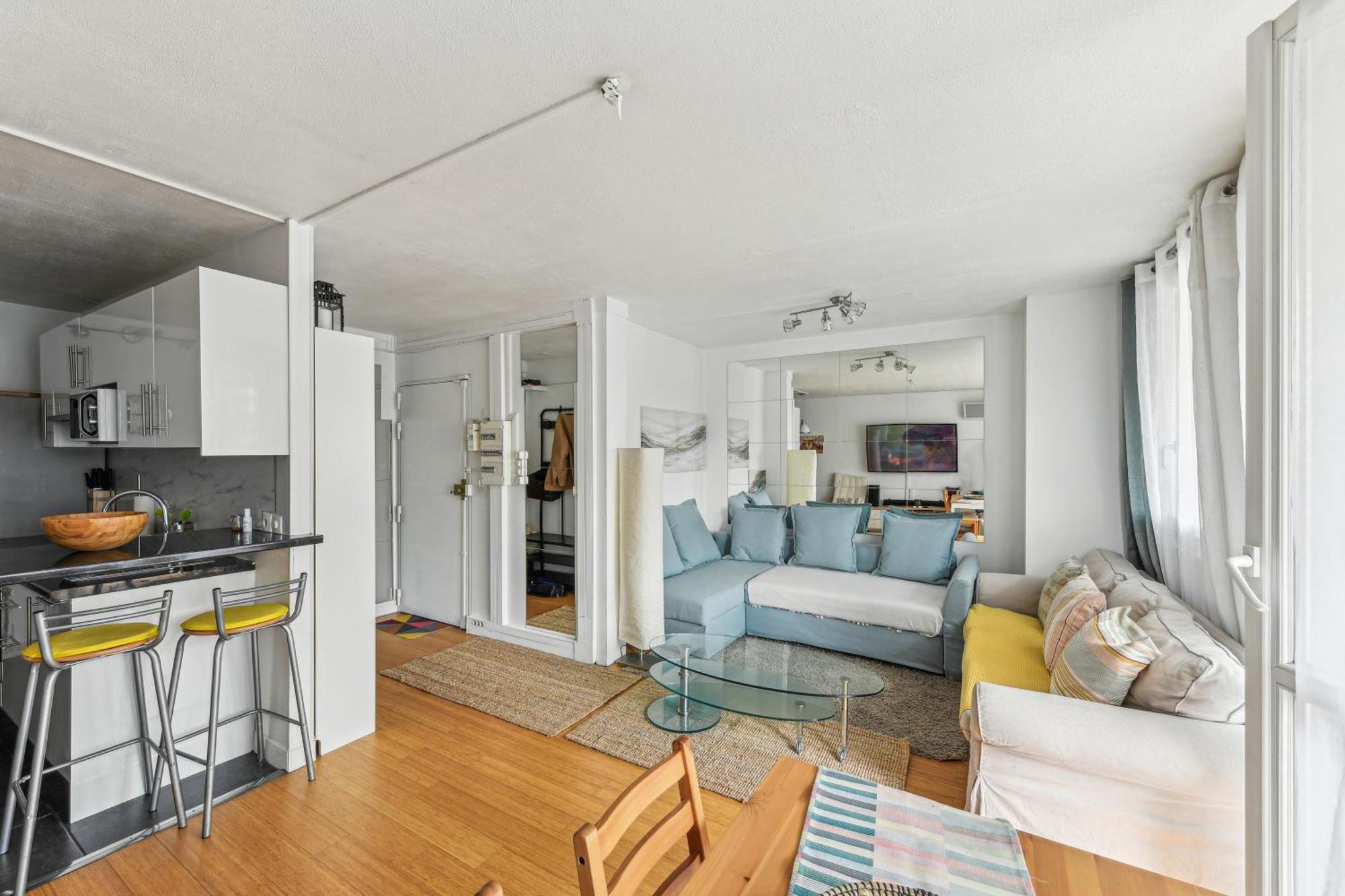 Chic And Comfortable Apart With Balcony Λεβαλουά Περέ Εξωτερικό φωτογραφία